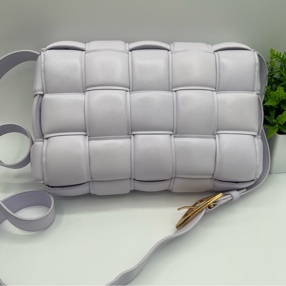BOTTEGA VENETA Cassette Padded Leather Crossbody Bag ❤️ - Picture 2 of 11